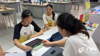 準大學生引領消費熱潮，德州數碼通訊產品銷售火爆